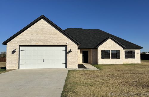 327 Wilson Parkway, Durant, OK, 74701 | Card Image