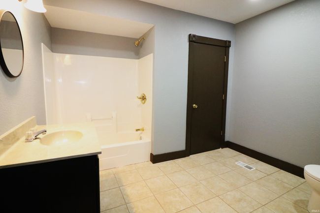 604 E 2 Nd St, House other with 4 bedrooms, 3 bathrooms and null parking in Reynolds IN | Image 20