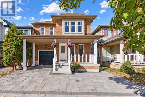 79 Haverhill Cres, Whitby, ON, L1R3E8 | Card Image