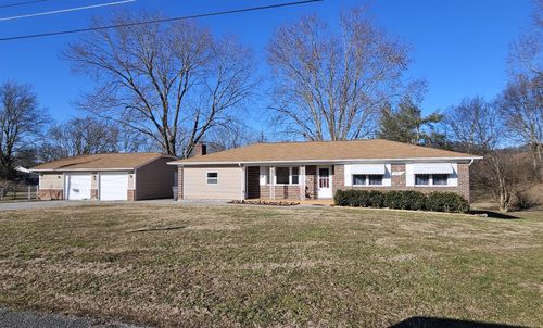 541 Crawley Dr, Newport, TN, 37821-6015 | Card Image