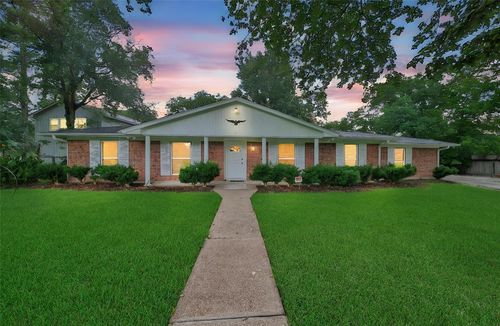 34514 Michelle Dr, Pinehurst, TX, 77362-3419 | Card Image