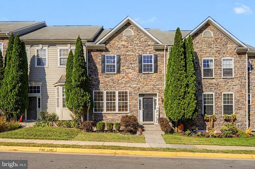 802 Linfield Ter Ne, LEESBURG, VA, 20176-6678 | Card Image