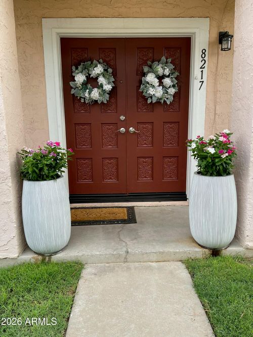 8217 N 34th Ave, Phoenix, AZ, 85051-5940 | Card Image