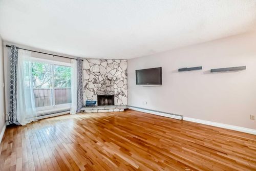 304-1001 68 Avenue Sw, Calgary, AB, T2V4X1 | Card Image