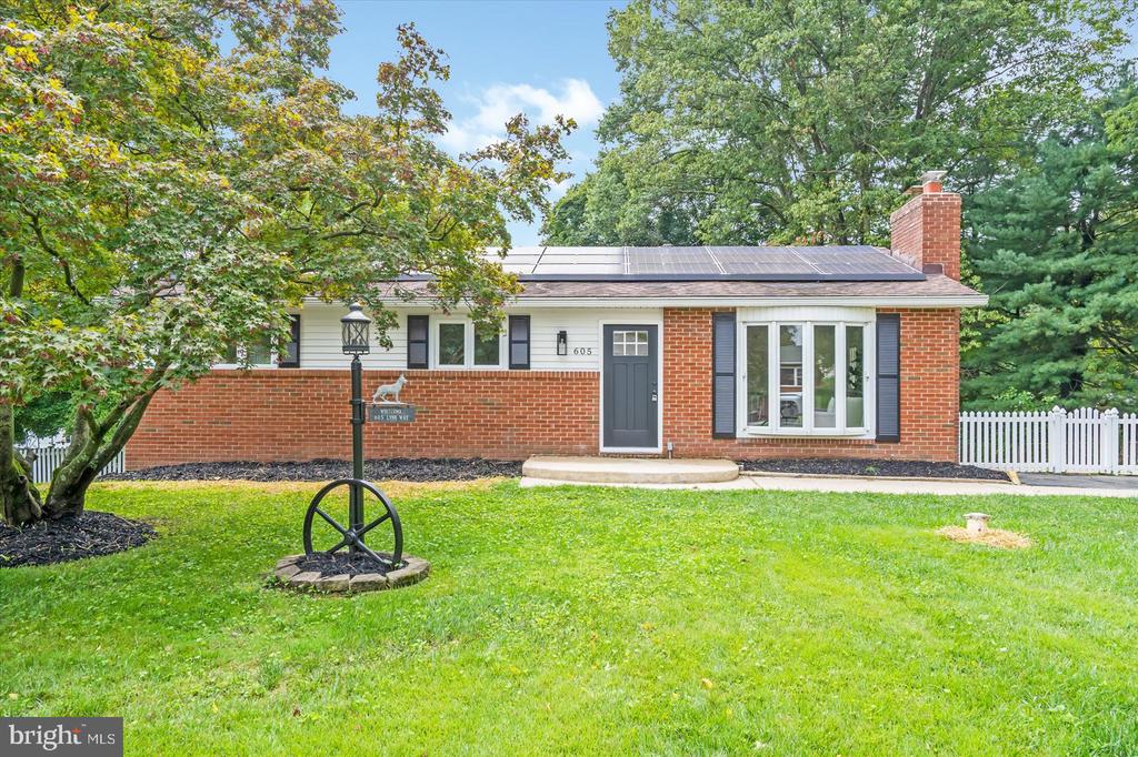 Lynn Way, Sykesville, MD 21784