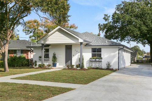 1029 Aurora Ave, Metairie, LA, 70005-1501 | Card Image