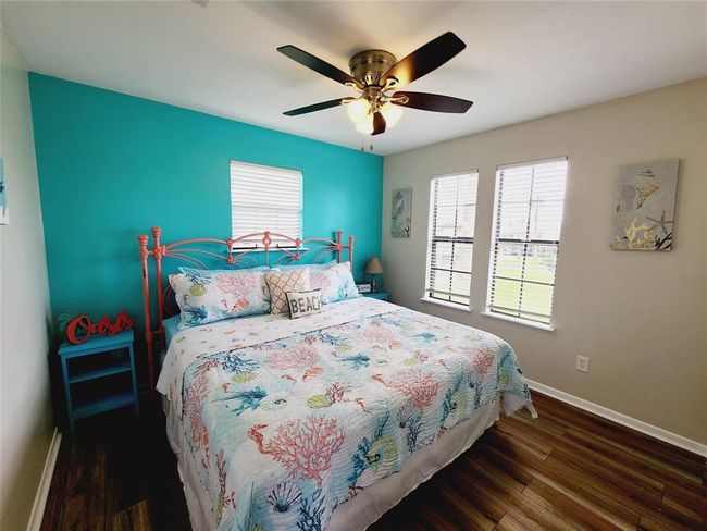 16606 John Davis Rd, House other with 2 bedrooms, 1 bathrooms and null parking in Jamaica Beach TX | Image 14
