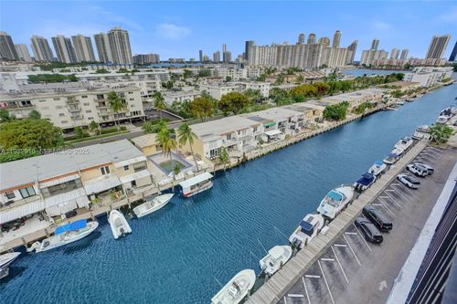 ph10-3703 Ne 166th St, North Miami Beach, FL, 33160-3883 | Card Image