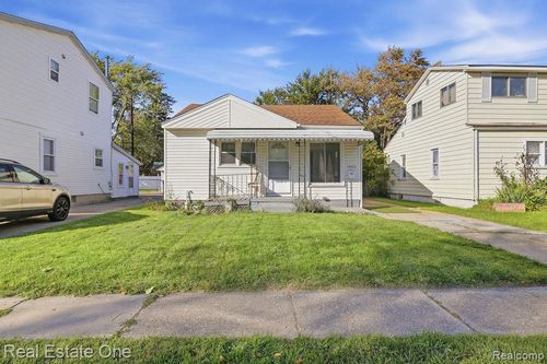 14073 Hendricks Ave, Warren, MI, 48089-2831 | Card Image