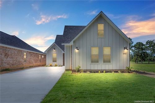 1753 Pelican Dr, Westlake, LA, 70669-5757 | Card Image