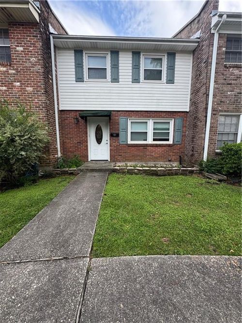 b-218 Terry Parkway Boulevard, Gretna, LA, 70056 | Card Image