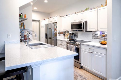 unit-539-91-6221 Kapolei Pkwy, Ewa Beach, HI, 96706-6378 | Card Image