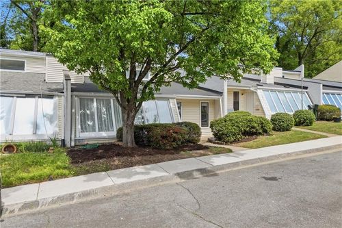 224 Goshen Ln, Woodstock, GA, 30188-4924 | Card Image