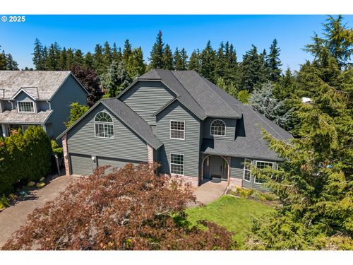 6135 Cheyenne Ter, West Linn, OR, 97068-2275 | Card Image