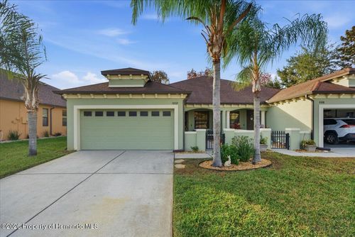 9202 Southern Charm Cir, BROOKSVILLE, FL, 34613-6911 | Card Image