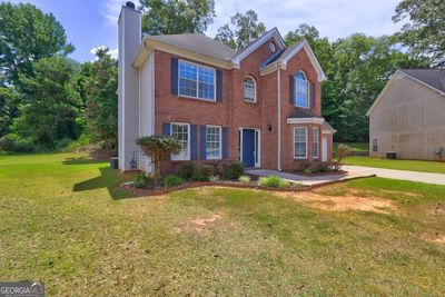 5360 Peachtree Lndg, House other with 4 bedrooms, 2 bathrooms and 2 parking in Ellenwood GA | Image 2