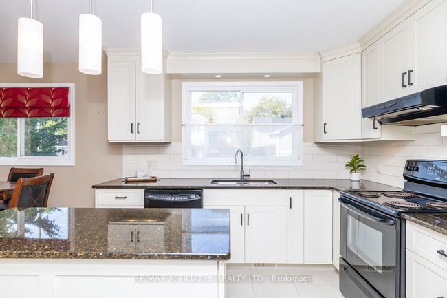201 Augusta St, House other with 3 bedrooms, 2 bathrooms and 2 parking in Almonte ON | Image 10