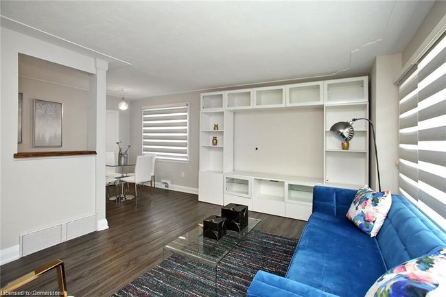 15 First St, House other with 4 bedrooms, 2 bathrooms and 5 parking in Waterdown ON | Image 6