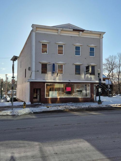 136 Main Street, Fairfield, ME, 04937 | Card Image