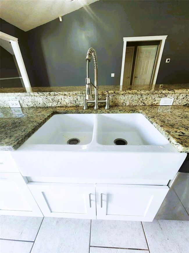 17430 Spring Valley Rd, House other with 4 bedrooms, 3 bathrooms and null parking in DADE CITY FL | Image 13