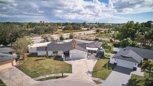6451 Adelphi Cir, Fort Myers, FL, 33919-5002 | Card Image