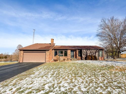 10 Lakeview Dr, Marshall, IL, 62441-3919 | Card Image