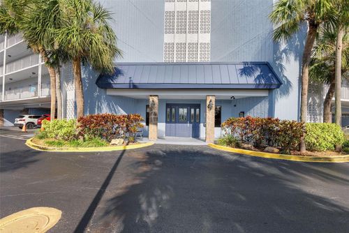 apt-501-4939 Floramar Ter, NEW PORT RICHEY, FL, 34652-3307 | Card Image