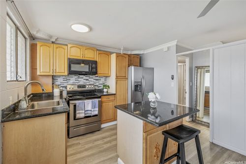 404-636 Nalanui St, Honolulu, HI, 96817-3059 | Card Image