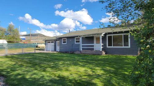 320 High St, Mitchell, OR, 97750-9728 | Card Image