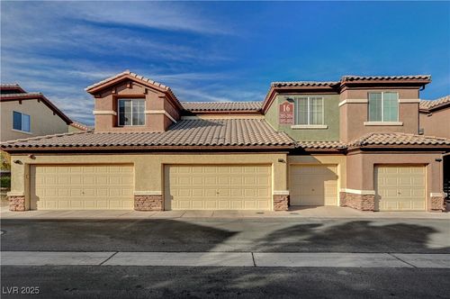 2053-8324 W Charleston Blvd, Las Vegas, NV, 89117-9200 | Card Image