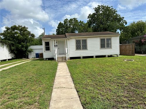 3410 Kenwood Dr, Corpus Christi, TX, 78408-3510 | Card Image