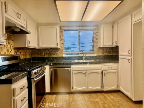 2865 N Palm Ave, Orange, CA, 92865-1926 | Card Image