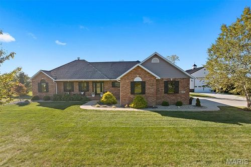 5297 Millennium Ct, Edwardsville, IL, 62025-4667 | Card Image