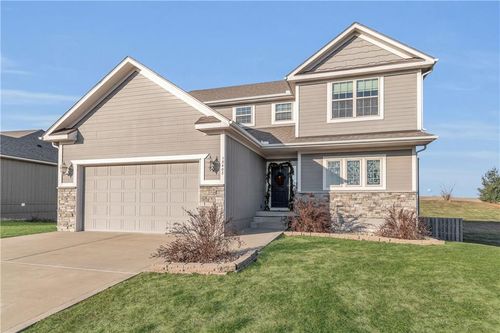 18408 Rock Ridge Street North N/A, Smithville, MO, 64089 | Card Image