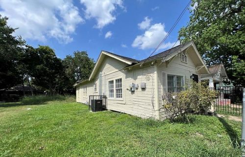 3109 Anita St, Houston, TX, 77004-3408 | Card Image