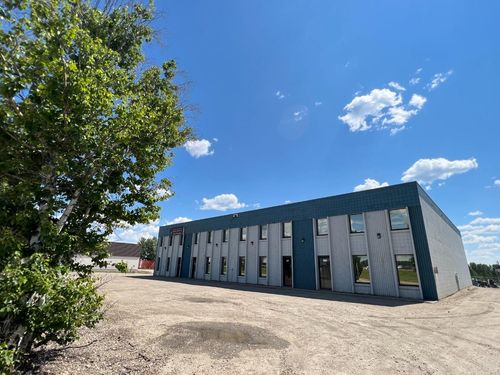 {{alt}} | Card Image