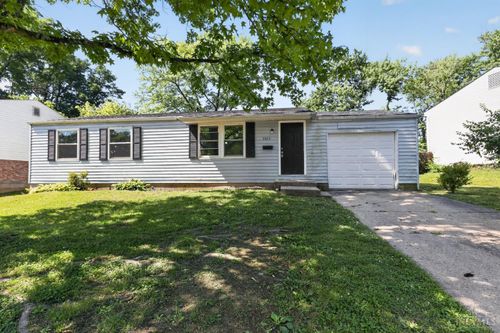 9845 Loralinda Dr, Cincinnati, OH, 45251 | Card Image