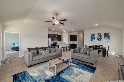 7043 Diamond Vly, San Antonio, TX, 78242-2490 | Card Image