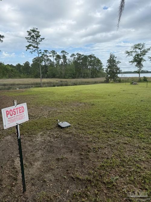 Lot 7 Scenic Shores Dr, Milton, FL, 32583 | Card Image