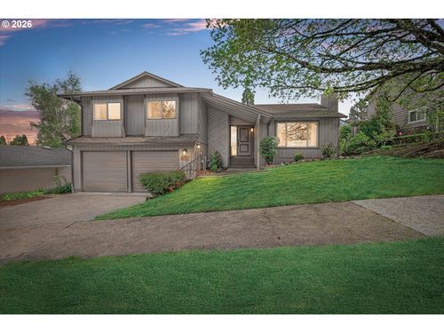 657 Sw 7th St, Gresham, OR, 97080-5318 | Card Image