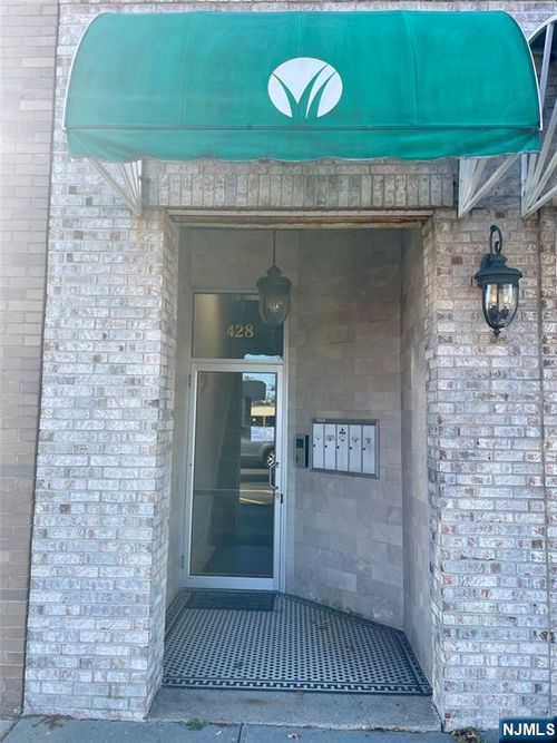 428 Valley Brook Ave, Lyndhurst, NJ, 07071-1955 | Card Image