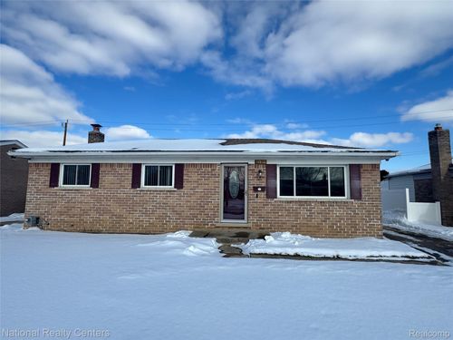 34160 Frances St, Westland, MI, 48185-3675 | Card Image