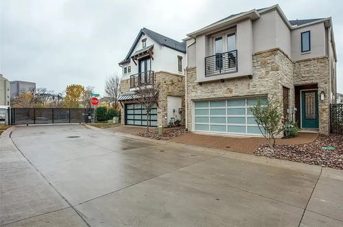 8207 Nunley Ln, Dallas, TX, 75231-4629 | Card Image