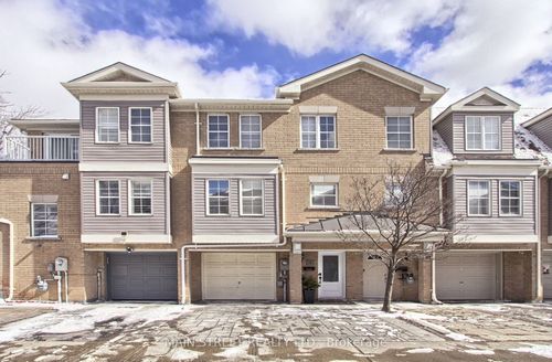 6 Archibald Mews, Scarborough, ON, M1P0A4 | Card Image