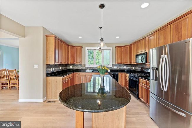 17760 Julie Ann Ct, House other with 4 bedrooms, 4 bathrooms and null parking in HAMILTON VA | Image 5