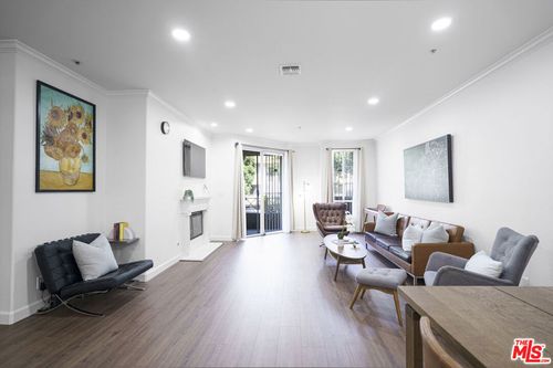 104-333 Westminster Ave, Los Angeles, CA, 90020 | Card Image