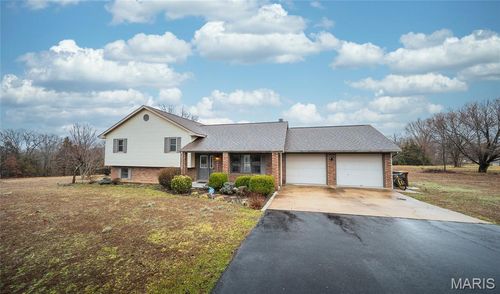 22130 Rhyme Ln, Waynesville, MO, 65583-3391 | Card Image
