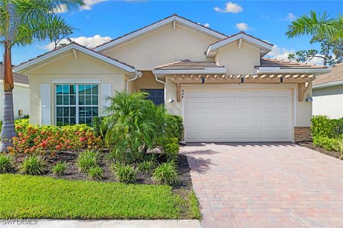 428 Polihale Way, NAPLES, FL, 34114-8351 | Card Image