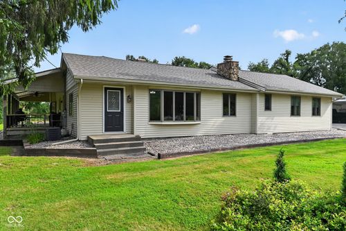 2882 E State Road 2, Rolling Prairie, IN, 46371 | Card Image