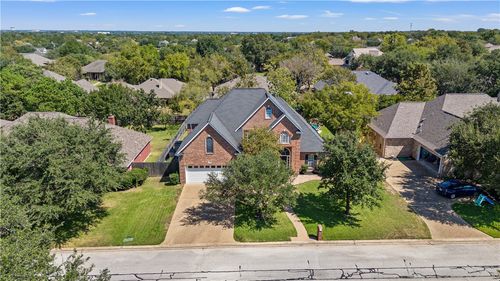 3211 Innsbruck Cir, College Station, TX, 77845-6306 | Card Image